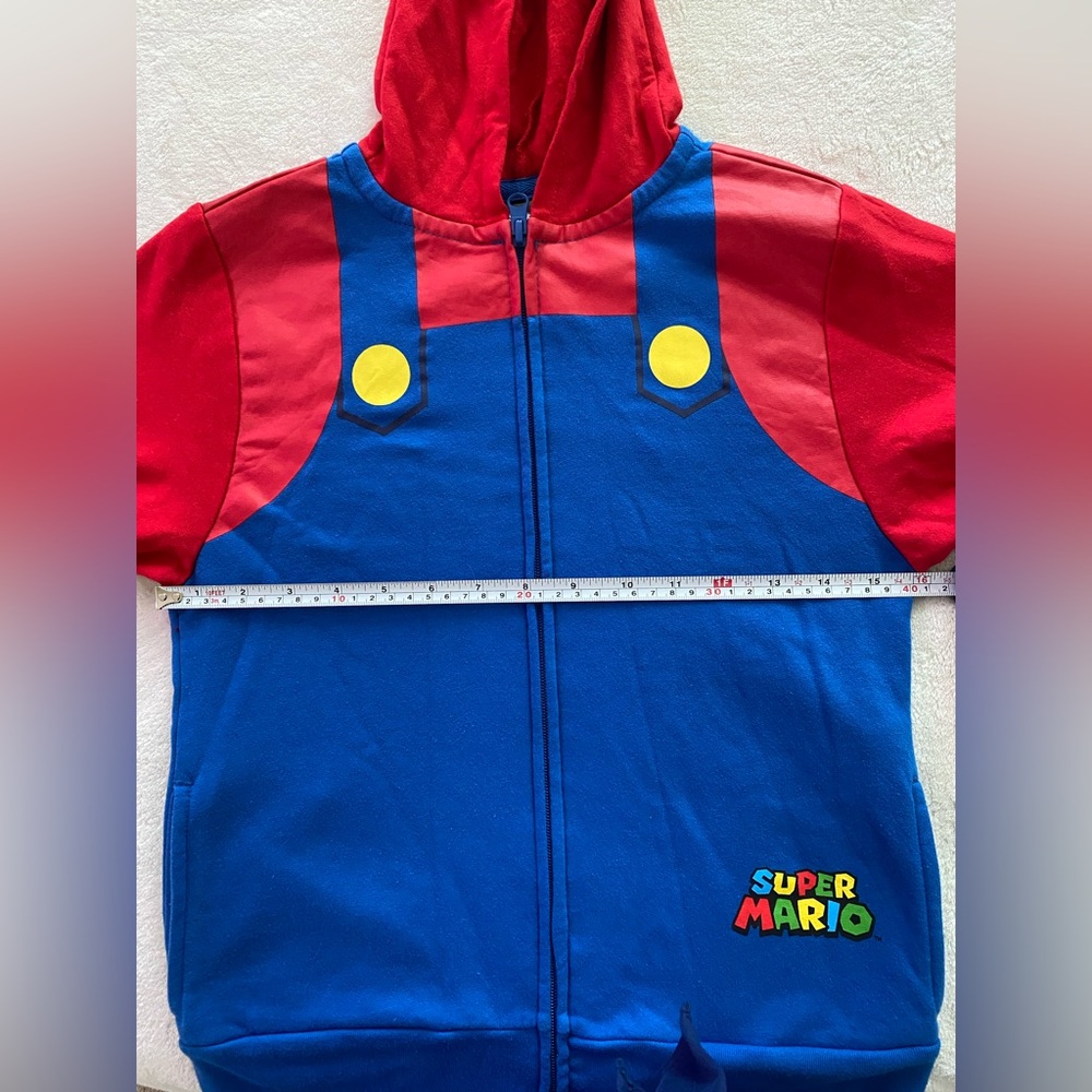 (KIDS) NWOT- Target/Super Mario hoodie. Size S. - Picture 6 of 7